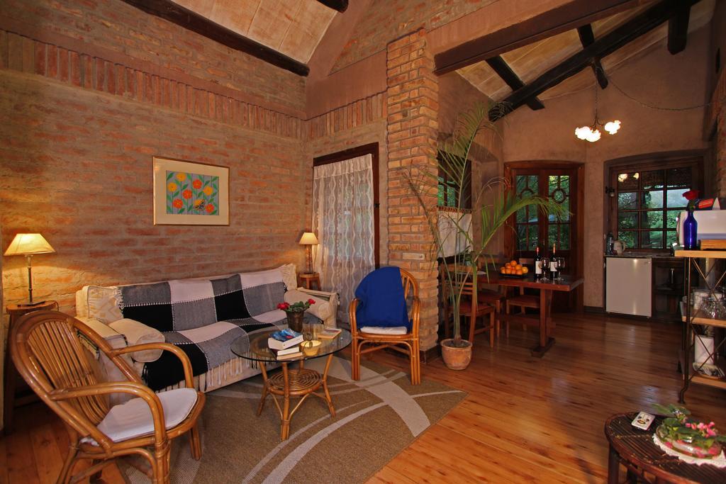 Casa Glebinias Ξενοδοχείο Chacras de Coria Εξωτερικό φωτογραφία